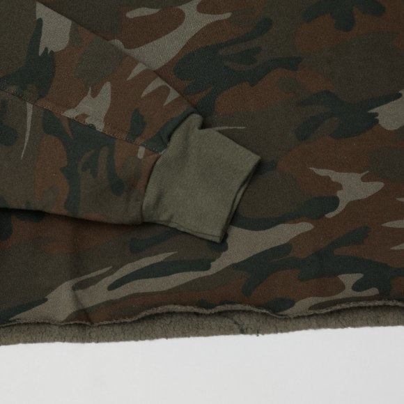 NWT, "Strut This" Camo Sweatshirt - Picture 5 of 6